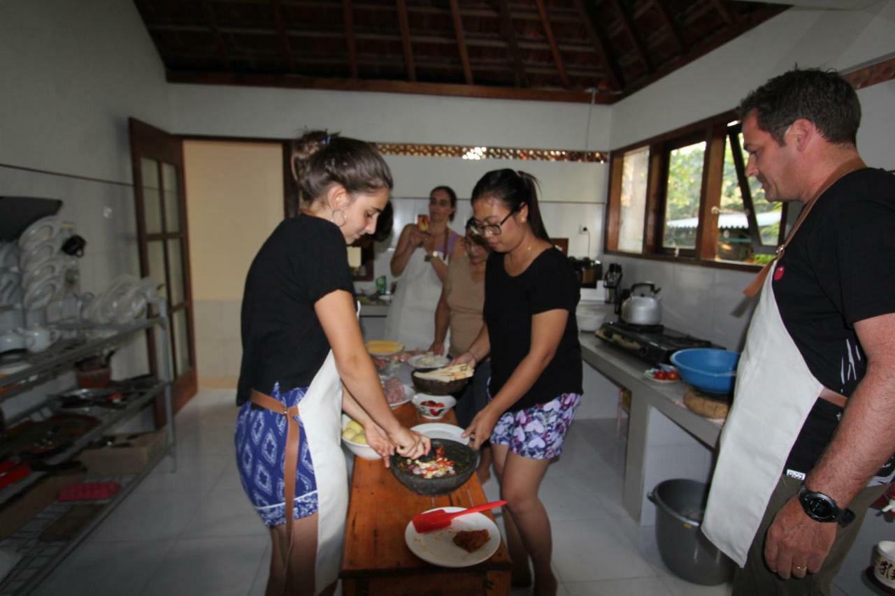 Kubu Shanti Sanda Munduk (Bali) Exterior photo